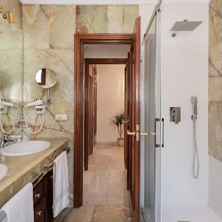 Encantadora Casa En El Casco Antiguo De Marbella Esterno foto