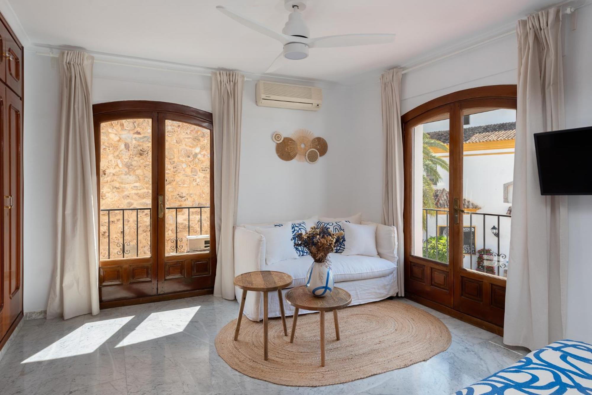 Vakantiehuis Encantadora Casa En El Casco Antiguo De *